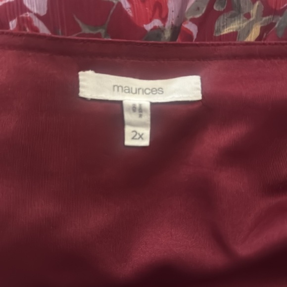 Maurices Burgandy Floral Top with Ruffled Sheer Short Sleeves- Size 2X - Picture 8 of 8